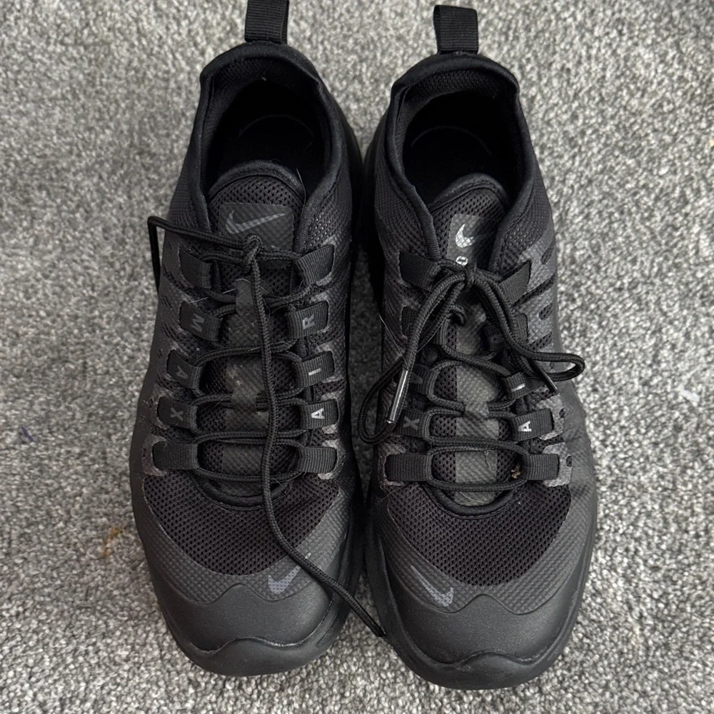 Nike Black Athletic Shoes